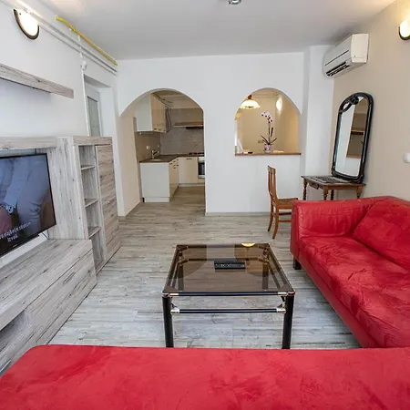 Bells Of - 3 Cosy Private Free Parking Appartamento