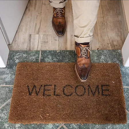 Bells Of - 3 Cosy Private Free Parking *