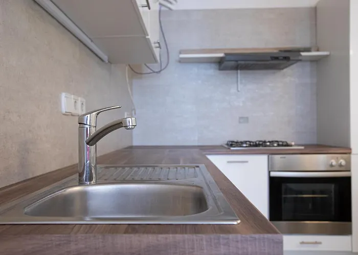 Bells Of - 3 Cosy Private Free Parking *