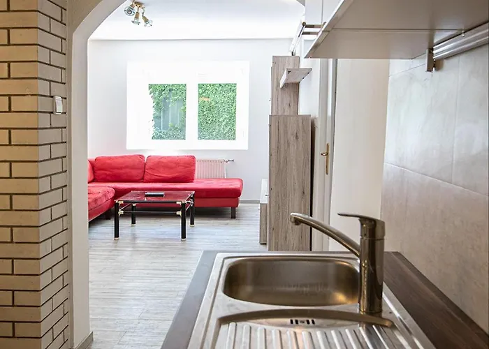 Bells Of - 3 Cosy Private Free Parking *