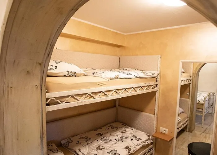 Bells Of - 3 Cosy Private Free Parking *