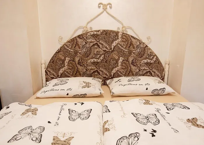 Bells Of - 3 Cosy Private Free Parking *