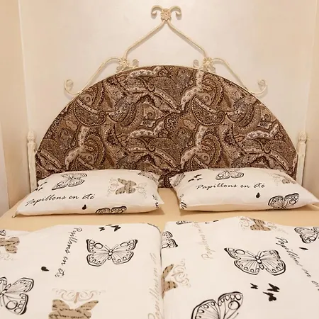 Bells Of - 3 Cosy Private Free Parking *